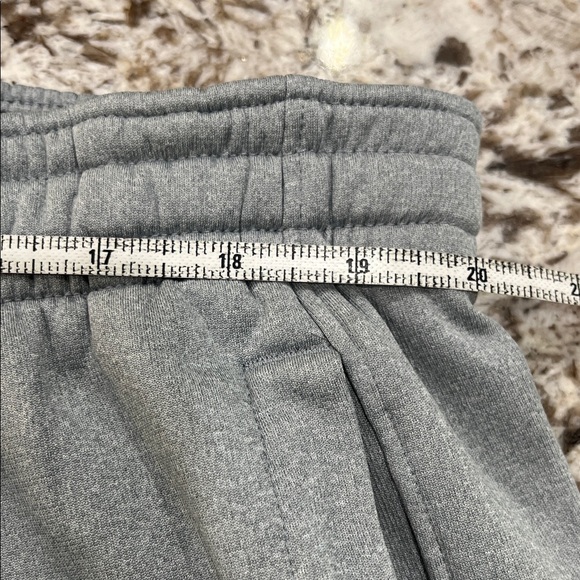 Under Armour Fleece Light Gray Sweatpants - Picture 7 of 8